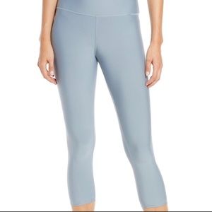 Alo airlift capris blue haze size S